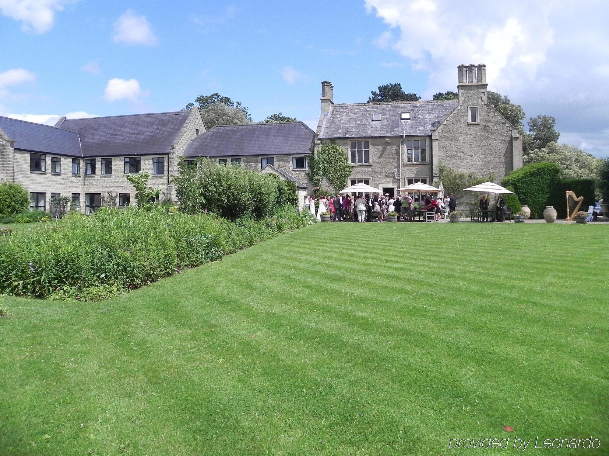 Stanton Manor Hotel Chippenham  Exterior foto